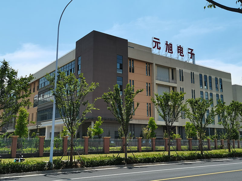 南京萨特科技旗下全资子公司安徽元旭采购我司一台八温区香蕉视频下载污用于贴片保险丝，贴片电阻测试SMT焊接缺陷